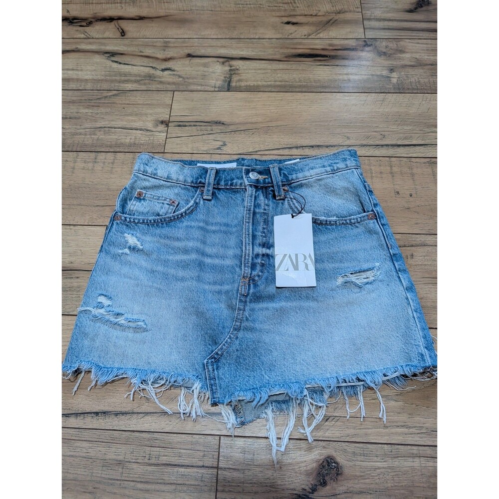 ZARA Denim Skort Womens XS High Rise Distressed Frayed Hem Light Wash NWT